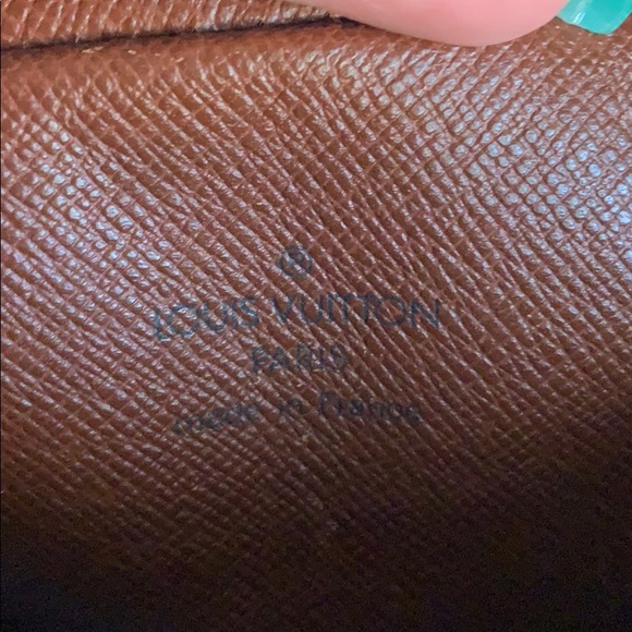 Authentic Louis Vuitton Amazone with strap - Picture 7 of 11